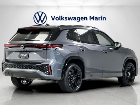 New 2026 Volkswagen Tiguan SE R-Line image 5