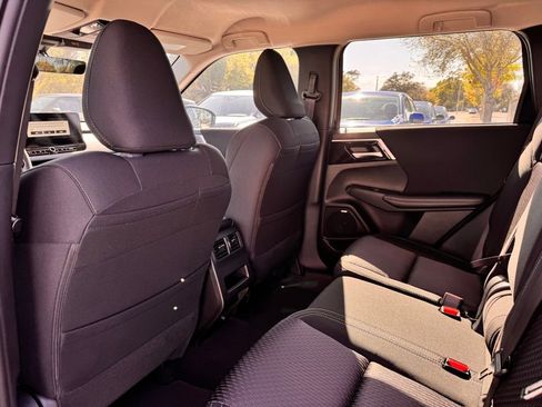 New 2026 Mitsubishi Outlander ES image 15