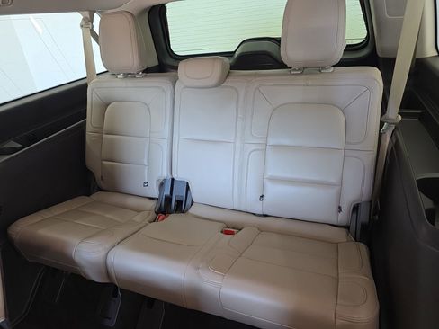 Used 2024 Lincoln Navigator L Reserve image 29