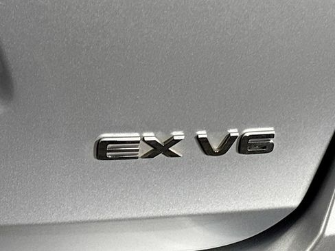 Used 2020 Kia Sorento EX image 24