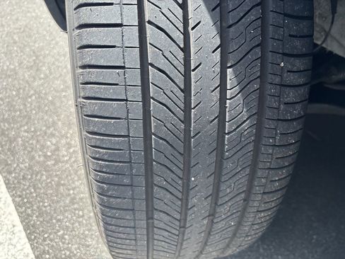 Certified 2022 Kia Telluride SX w/ Towing Package image 10