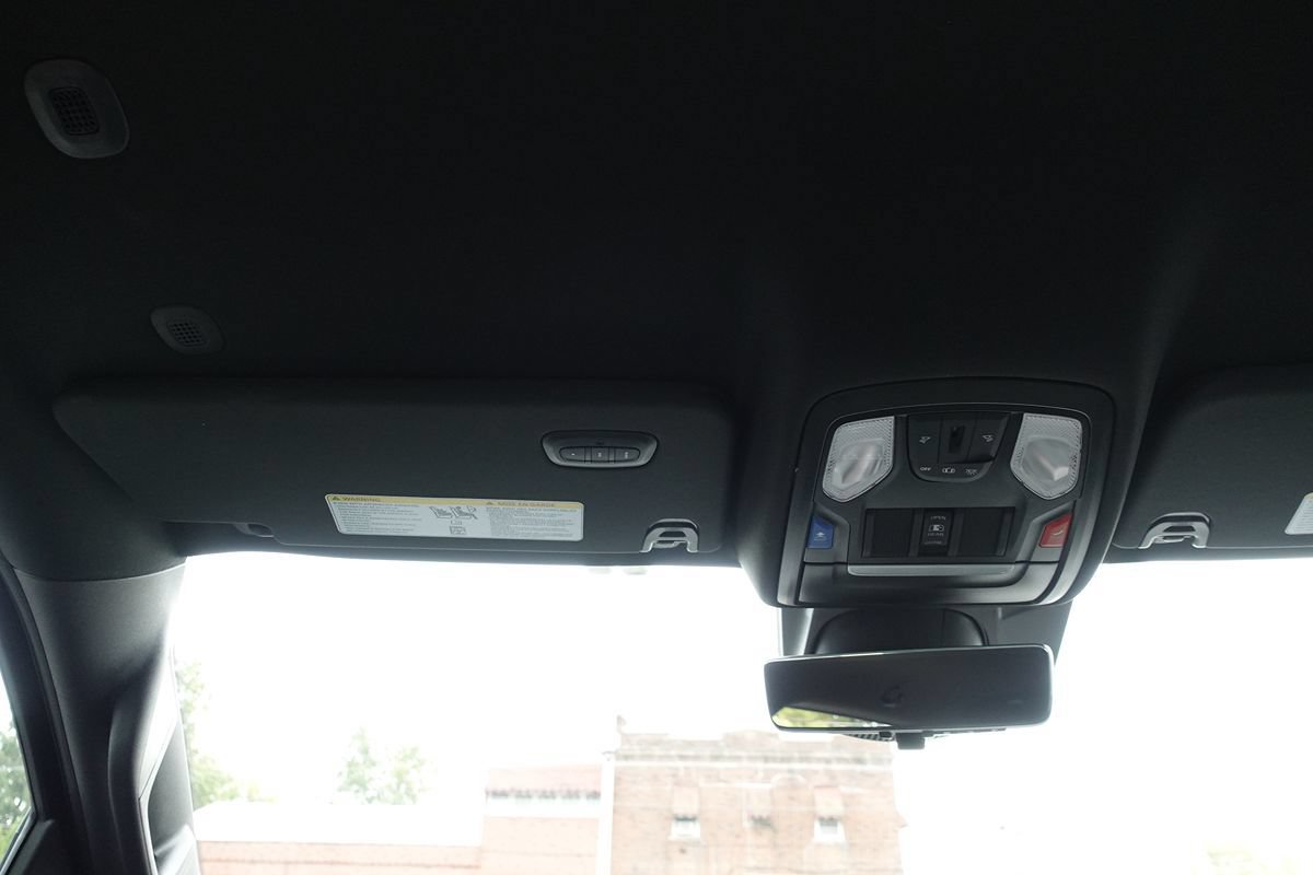 Used 2023 RAM 1500 Big Horn AWD/4WD image 44