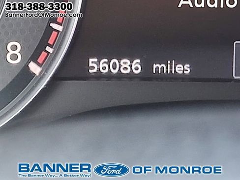 Used 2024 Nissan Armada SL RWD image 32