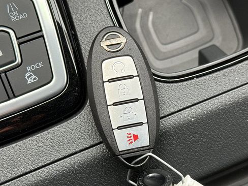 New 2026 Nissan Frontier SV image 35