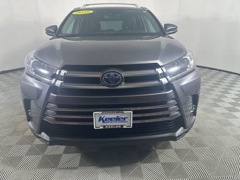 Used 2019 Toyota Highlander Limited image 7