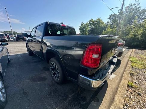 Used 2025 RAM 1500 Laramie AWD/4WD image 4