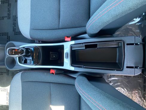 Used 2020 Chevrolet Bolt LT FWD image 25