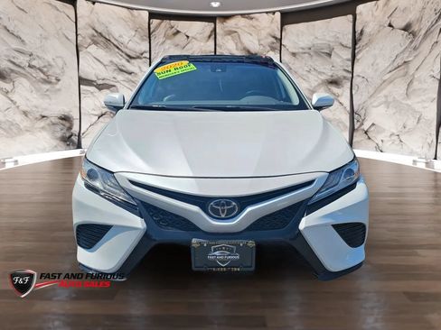 Used 2020 Toyota Camry XSE FWD image 2