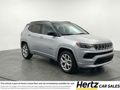 Used 2025 Jeep Compass Latitude