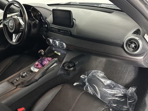 Used 2018 MAZDA MX-5 Miata Grand Touring RWD image 26