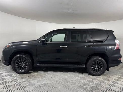 Used 2023 Lexus GX 460 Premium w/ Premium Plus Package AWD/4WD image 3