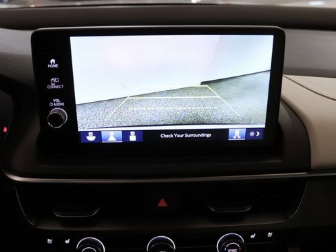 Certified 2025 Acura ADX A-Spec image 19