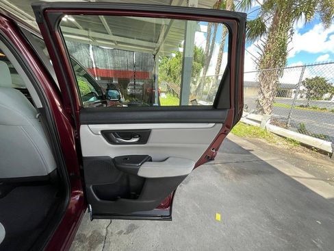 Used 2019 Honda CR-V LX image 13