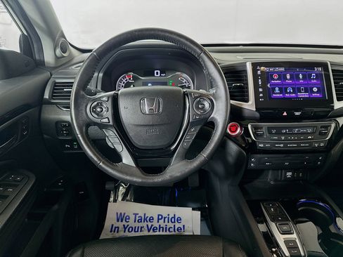 Used 2017 Honda Pilot Elite image 22