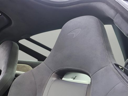 Used 2018 McLaren 720S Performance image 13