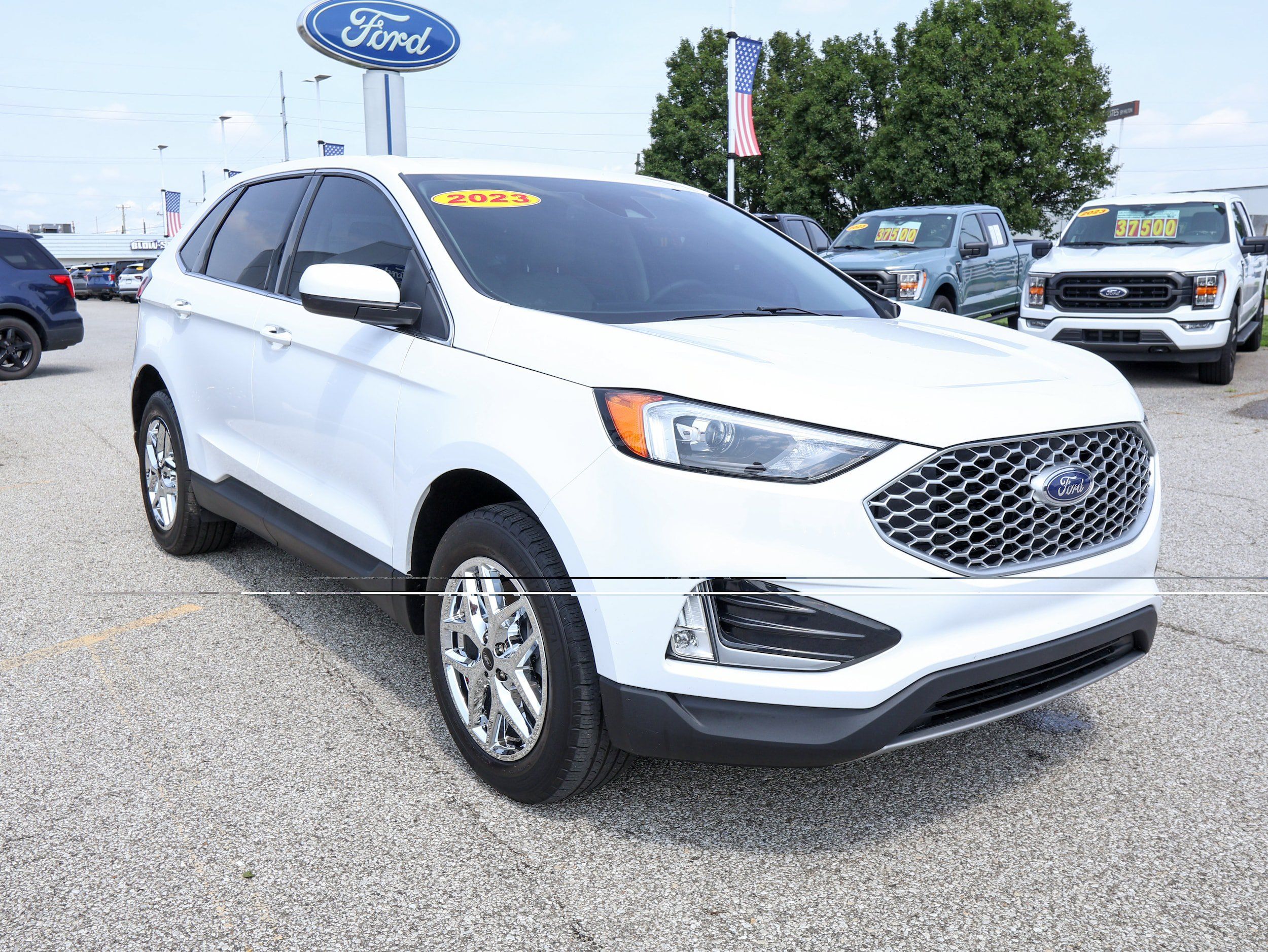 Used 2023 Ford Edge SEL w/ Convenience Package AWD/4WD image 7