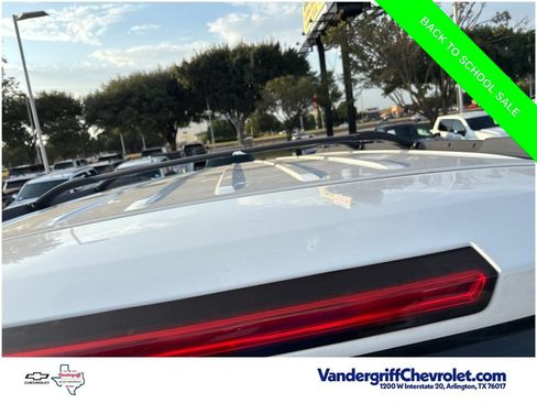 Used 2018 Chevrolet Suburban LT RWD image 10