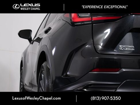 Certified 2025 Lexus NX 250 FWD w/ Towing Package (2000 Lbs) image 6