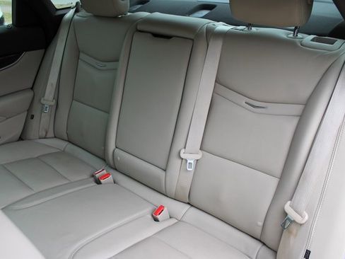 Used 2016 Cadillac XTS Luxury image 31