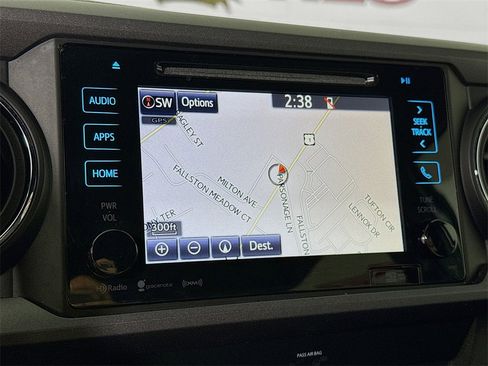 Certified 2019 Toyota Tacoma SR5 image 6