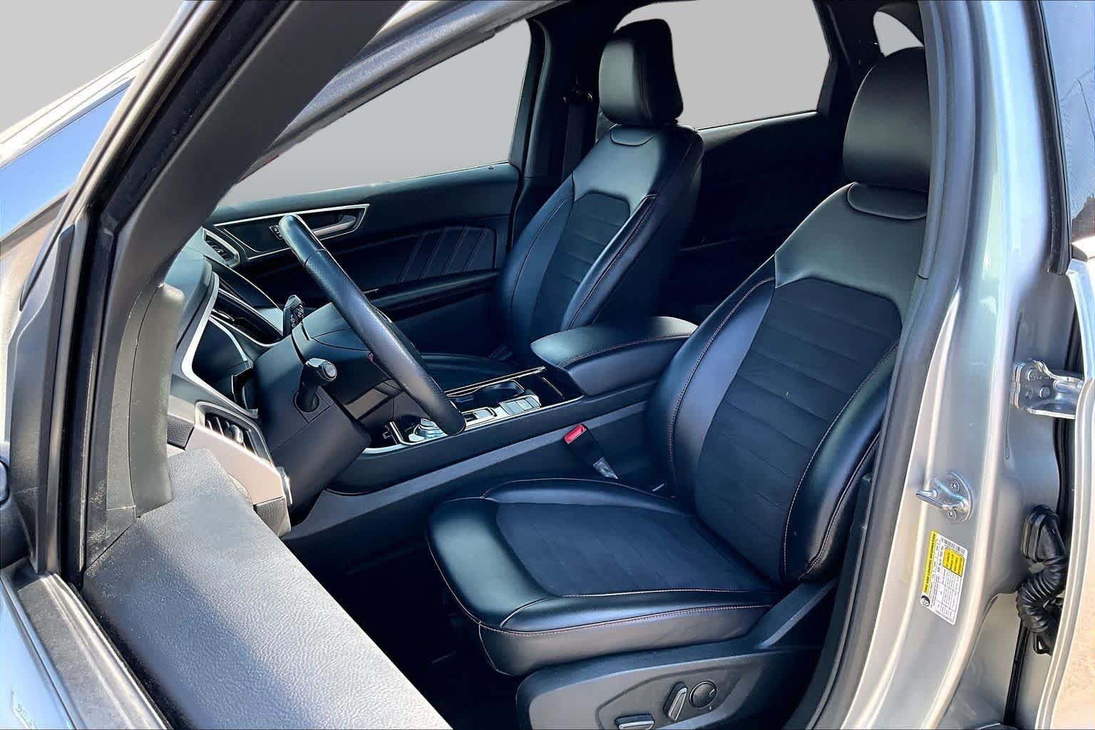 Used 2020 Ford Edge ST-Line FWD image 8