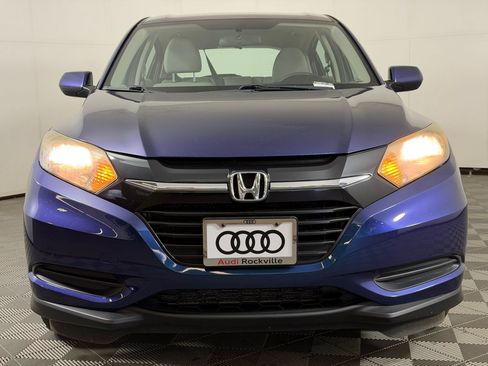Used 2016 Honda HR-V LX image 6