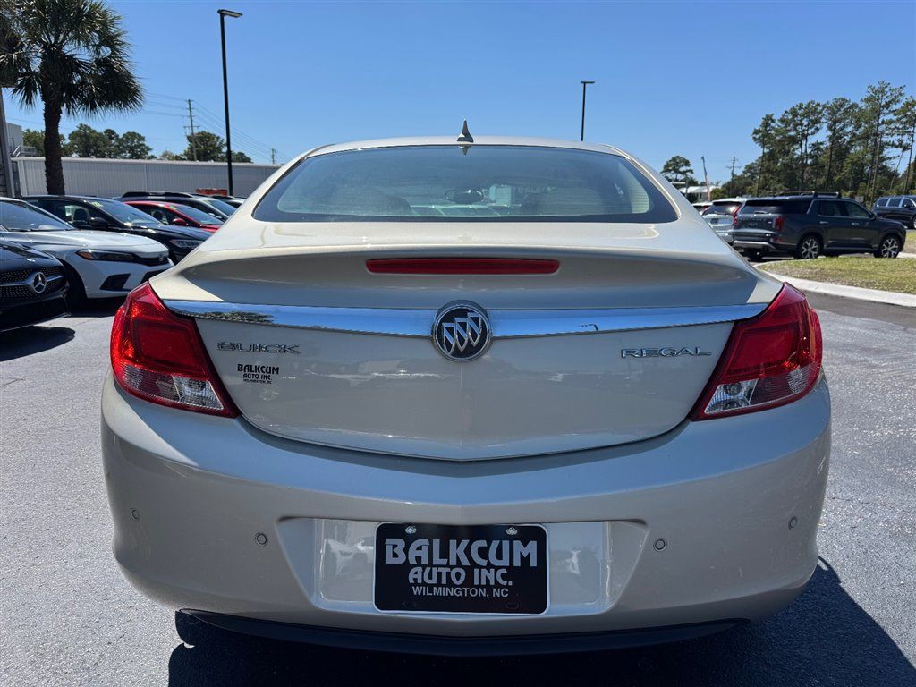 Used 2013 Buick Regal Leather FWD image 7