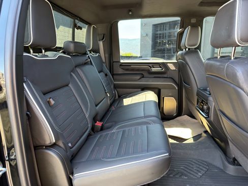 Used 2025 GMC Sierra 2500 AT4X w/ AT4X AEV Edition AWD/4WD image 11