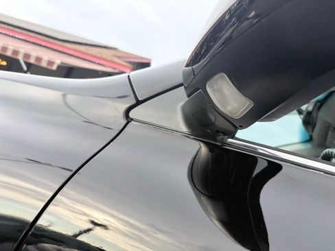 Used 2013 Toyota Highlander Limited AWD/4WD image 25