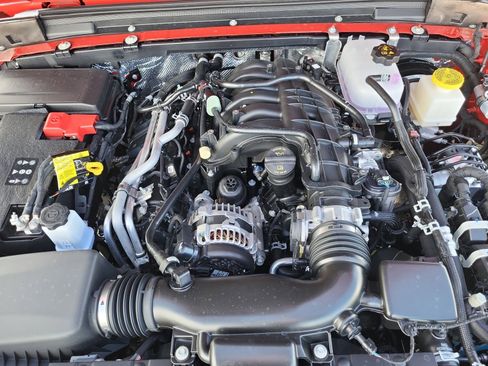 New 2025 Jeep Gladiator Rubicon w/ Convenience Group image 22