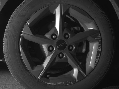 Used 2025 Kia K4 FWD image 15