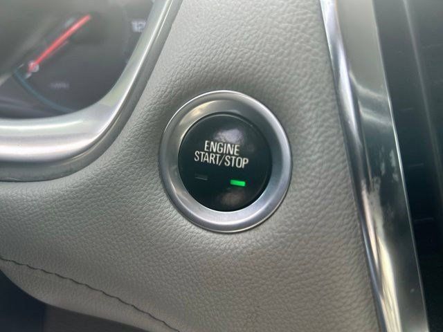 Used 2021 Chevrolet Traverse LT FWD image 20