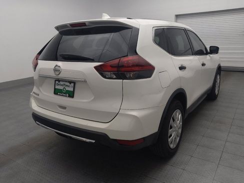 Used 2019 Nissan Rogue S FWD image 9