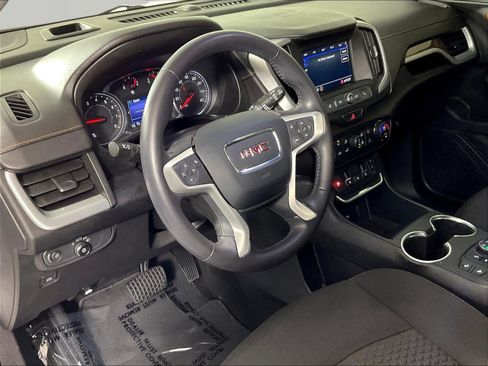 Used 2020 GMC Terrain SLE w/ Driver Convenience Package AWD/4WD image 16