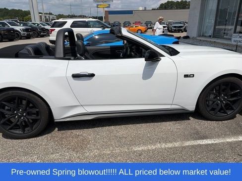 Used 2024 Ford Mustang GT Premium RWD image 7