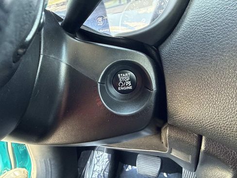 Used 2021 Jeep Renegade Limited AWD/4WD image 32