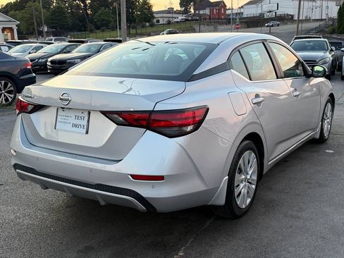 Used 2020 Nissan Sentra S w/ Lighting Package FWD image 10