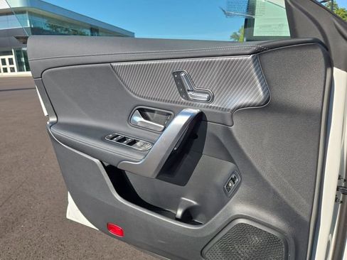 Used 2025 Mercedes-Benz CLA 250 4MATIC image 22
