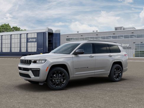 New 2026 Jeep Grand Cherokee L Limited image 26