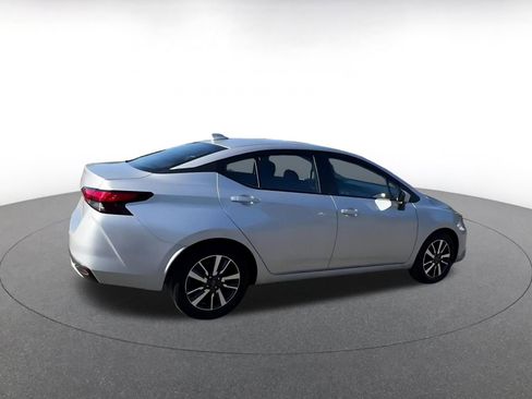 Used 2025 Nissan Versa SV image 14