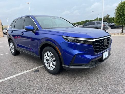Certified 2023 Honda CR-V LX image 3