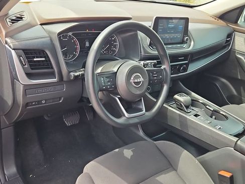 Certified 2023 Nissan Rogue S FWD image 11