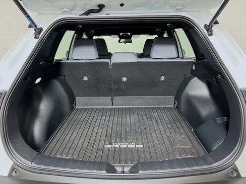 Certified 2025 Toyota Corolla Cross AWD Hybrid image 19