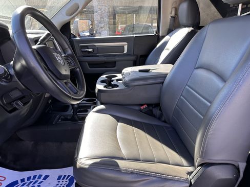 Used 2015 RAM 3500 Tradesman w/ Power & Remote Entry Group image 10