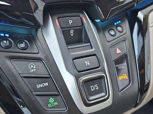 Used 2024 Honda Odyssey Elite image 29