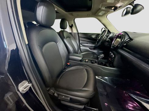 Used 2017 MINI Cooper Clubman ALL4 image 28