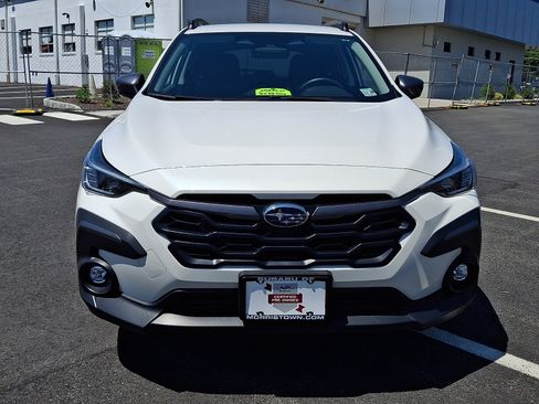 Certified 2024 Subaru Crosstrek 2.5i Limited AWD/4WD image 2