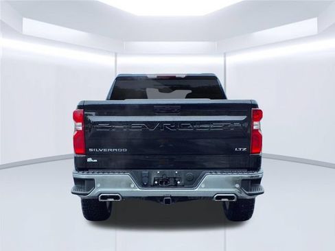 Used 2024 Chevrolet Silverado 1500 LTZ AWD/4WD image 6