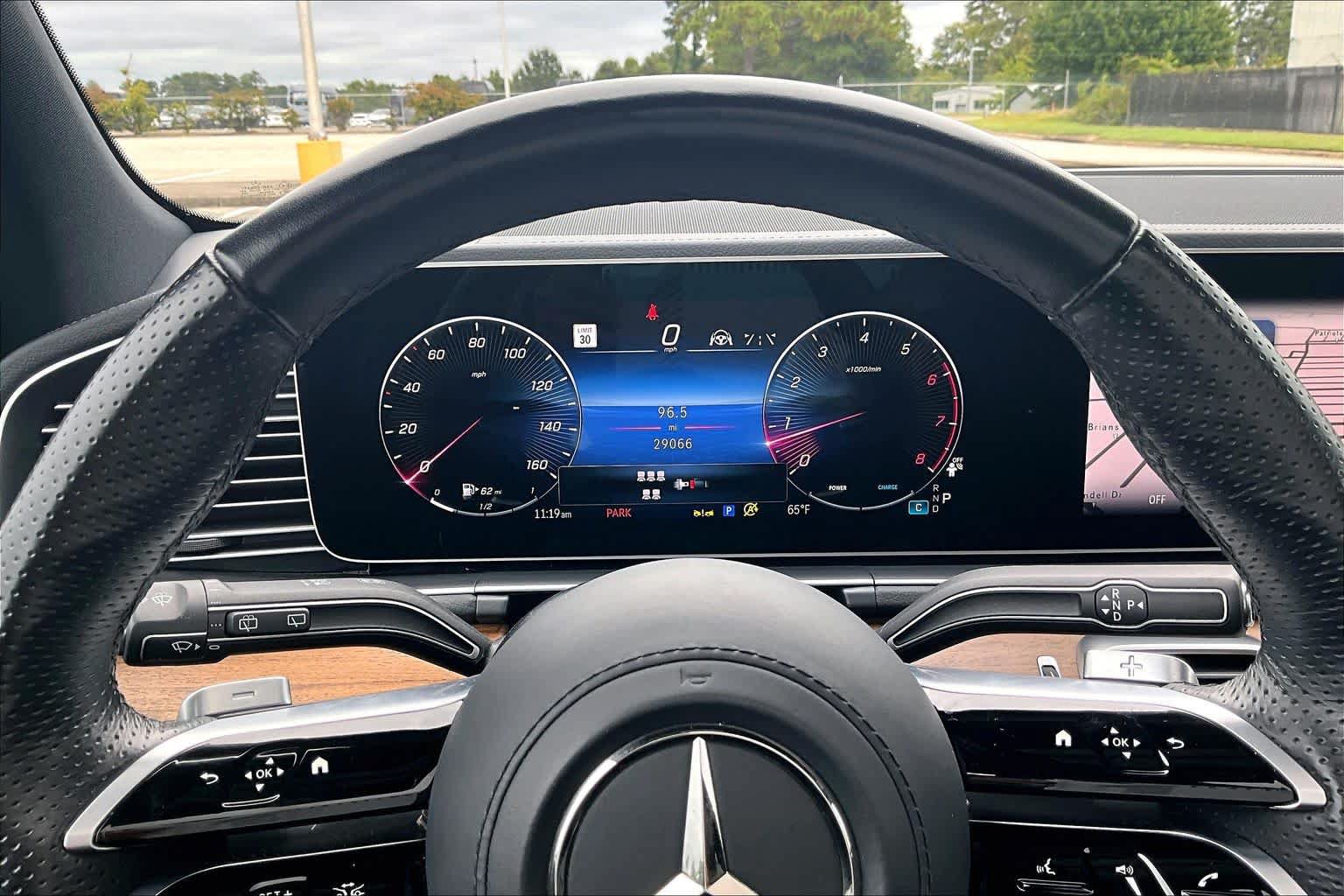 Used 2025 Mercedes-Benz GLS 450 4MATIC w/ AMG Line Exterior image 26
