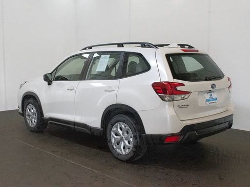 Used 2023 Subaru Forester AWD/4WD image 6